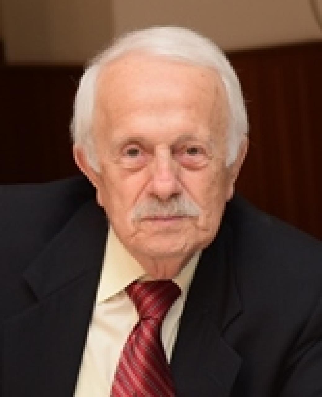 Merhum Asli Üyelerimiz Edip Çizmeci ve Utku Doğdu'yu saygıyla anıyoruz