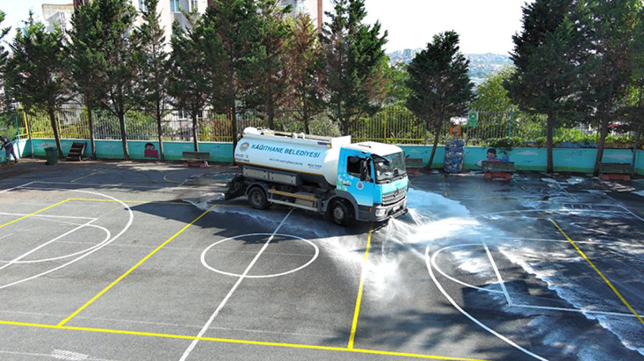 KÂĞITHANE BELEDİYESİ’NDEN OKULLARA YENİ DÖNEM HAZIRLIĞI