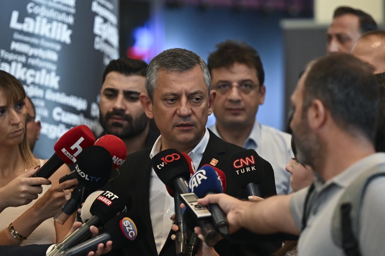 CHP Lideri Özgür Özel: “Delegelerimiz, İradelerini Yenilemek Üzere 21 Eylül’de Kurultay Kararı Aldılar”