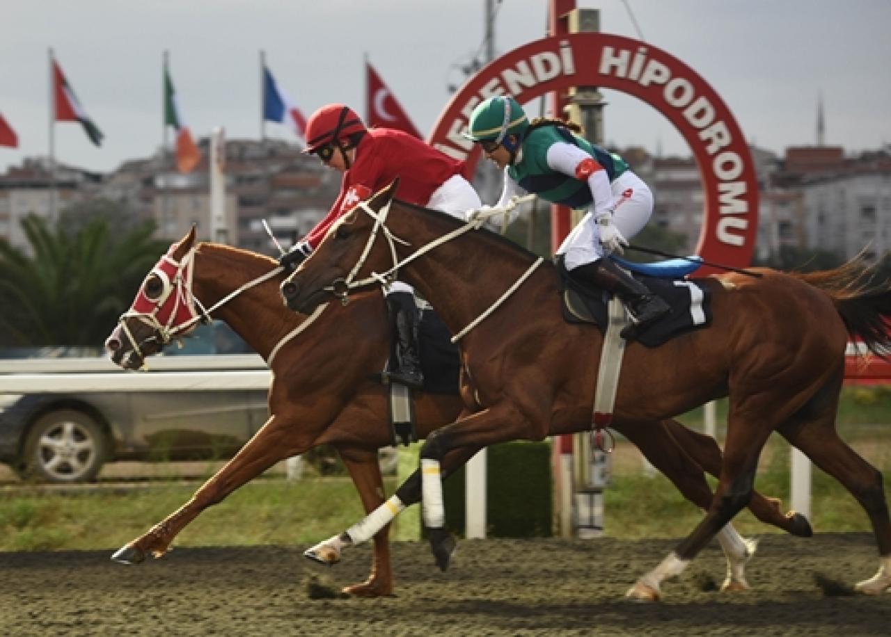 FEGENTRI Amatör Kadın Biniciler Dünya Şampiyonası Koşusu'nu Sadekar kazandı