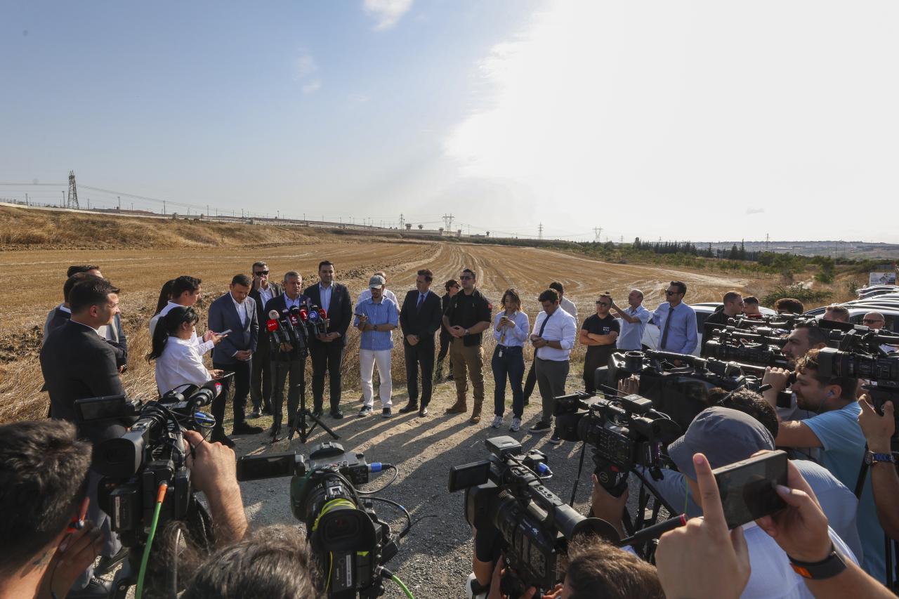 CHP Lideri Özgür Özel: “Türk Yargı Tarihinin En Utanç Verici İddianamelerinden Biri Perişan Oldu, Paçavra Oldu”