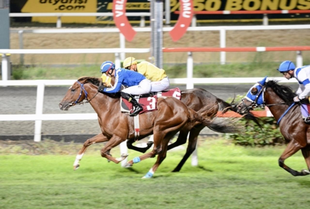 Ahmet Atman Koşusu’nu Kando kazandı