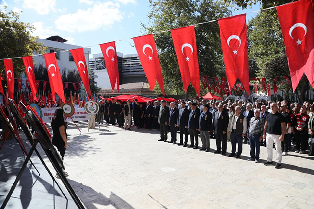 KÂĞITHANE’DE 19 EYLÜL GAZİLER GÜNÜ TÖRENLE ANILDI