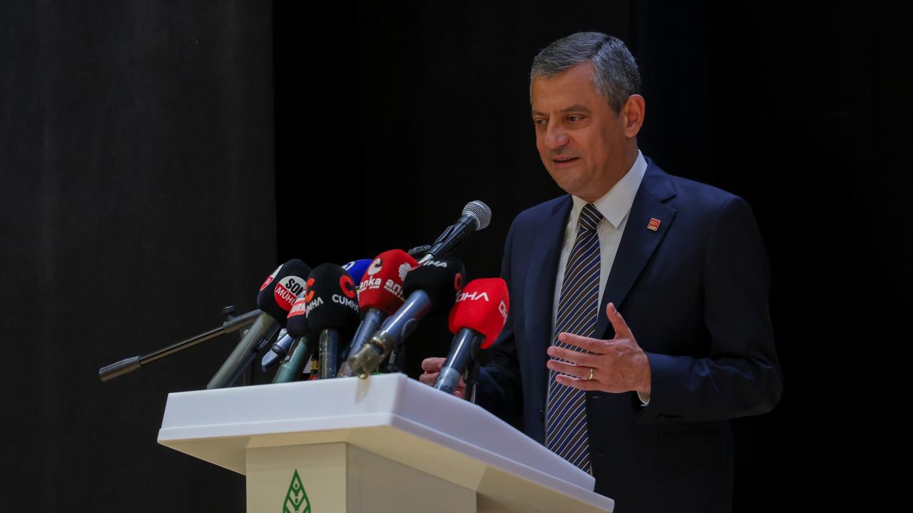 Cumhuriyet Halk Partisi Genel Başkanı Özgür Özel: “İktidar Değişimiyle Rahat Nefes Alınacak Günlere Yaklaşıyoruz”