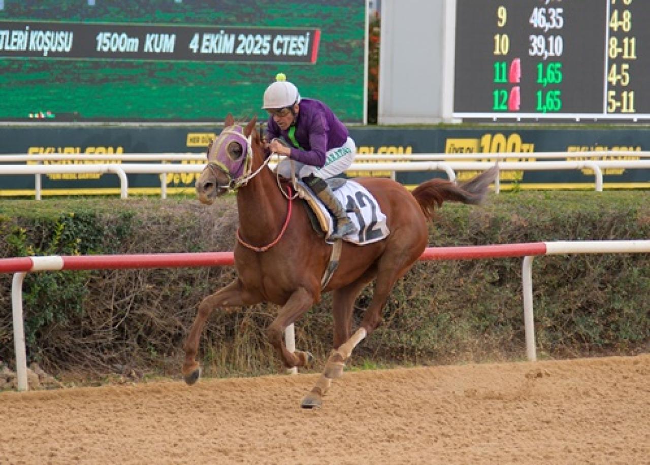 Türk Silahlı Kuvvetleri Koşusu'nu Kalbimdesin kazandı