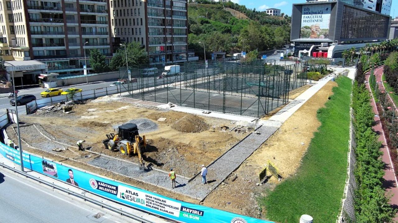 KÂĞITHANE’DE YEŞİL YAŞAM ALANLARI GENİŞLİYOR