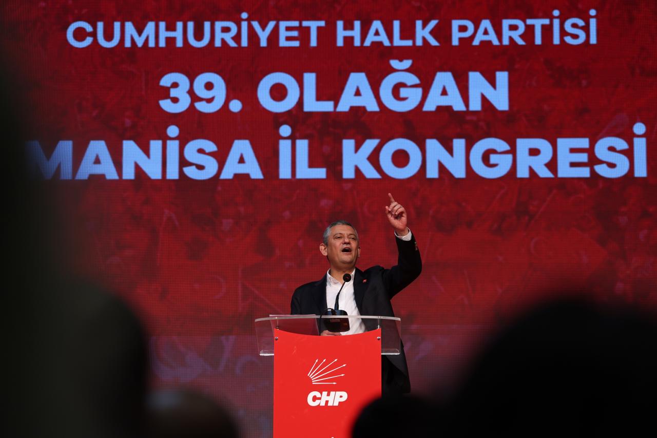 CHP Lideri Özgür Özel: “Demokratlar, Cumhuriyetçiler, Atatürk’ü Sevenler Kazanacak; Onu ve Beni Seven Arkamdan Gelsin”