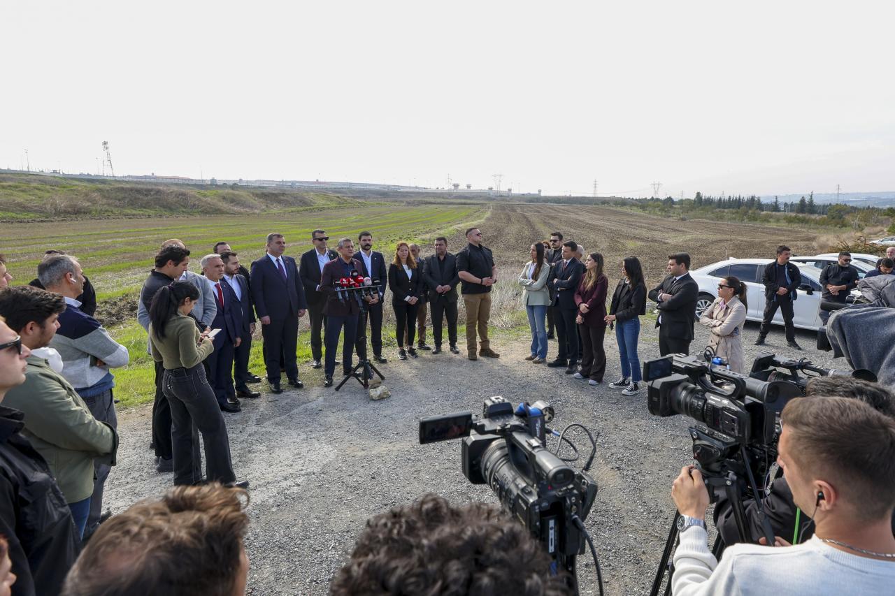 Cumhuriyet Halk Partisi Genel Başkanı Özgür Özel: “Hukukun Kişiye Göre Uygulandığı Korkunç Bir Sürecin İçindeyiz”
