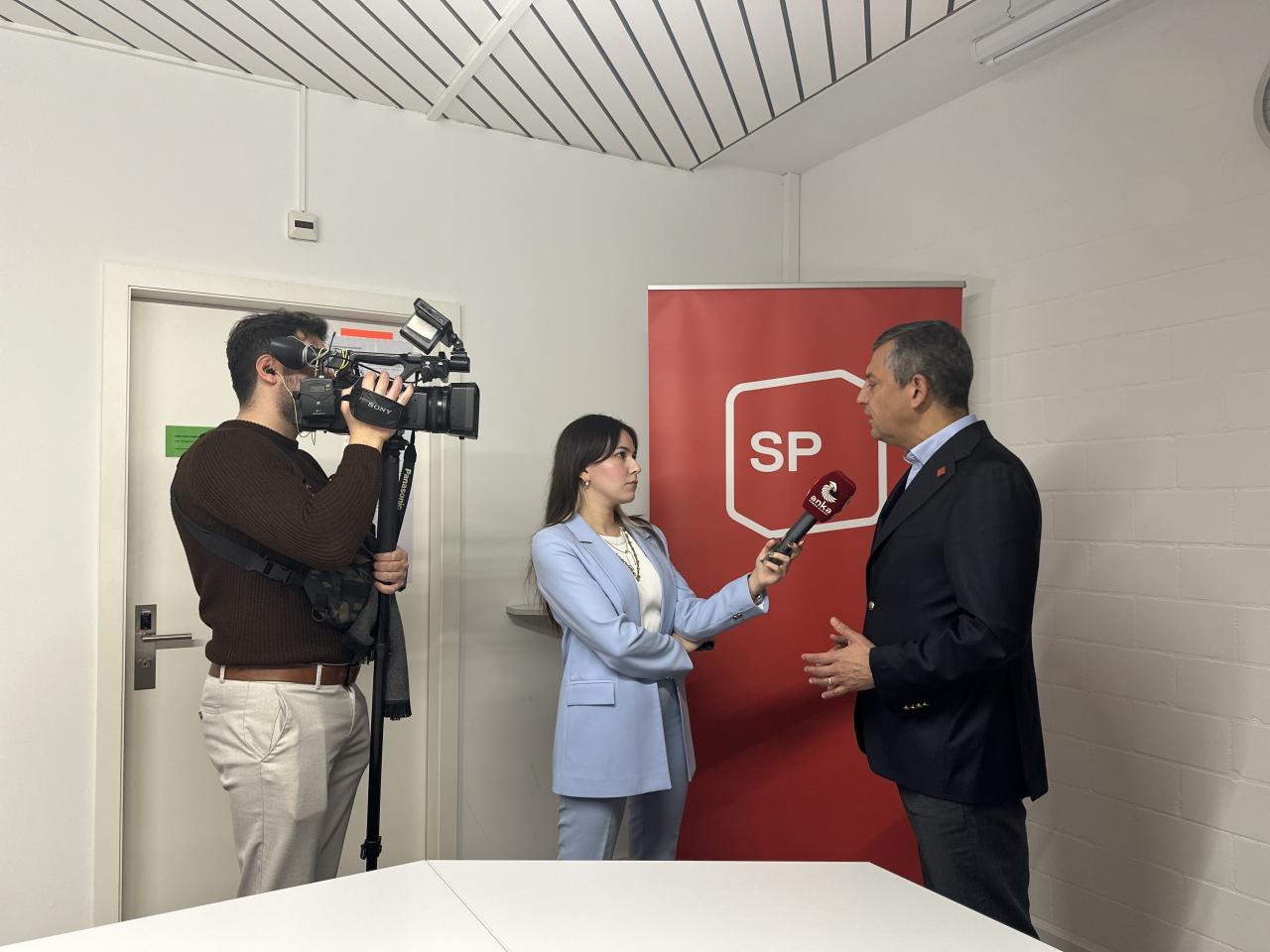 CHP Lideri Özgür Özel: “Tüm İstanbulluları Çağlayan Adliyesi Önüne, Dayanışmaya Davet Ediyorum”