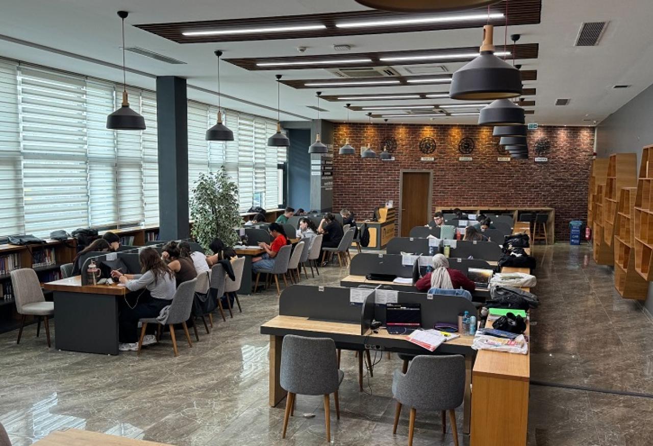 KÂĞITHANE’DE GENÇLER SESSİZ VE KONFORLU ORTAMLARDA SINAVLARA HAZIRLANIYOR