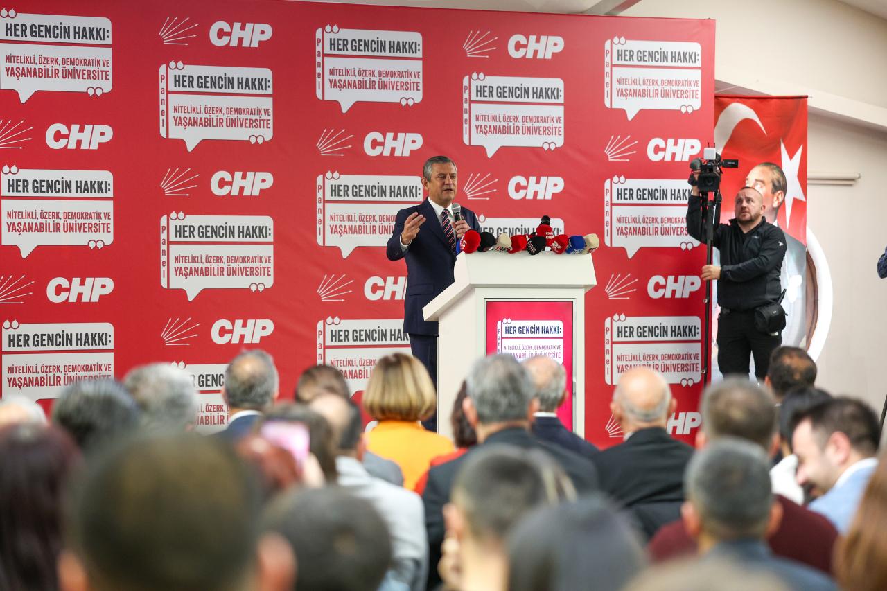 Cumhuriyet Halk Partisi Genel Başkanı Özgür Özel: “Karanlığın Panzehiri, Yanan Tek Bir Işıktır”