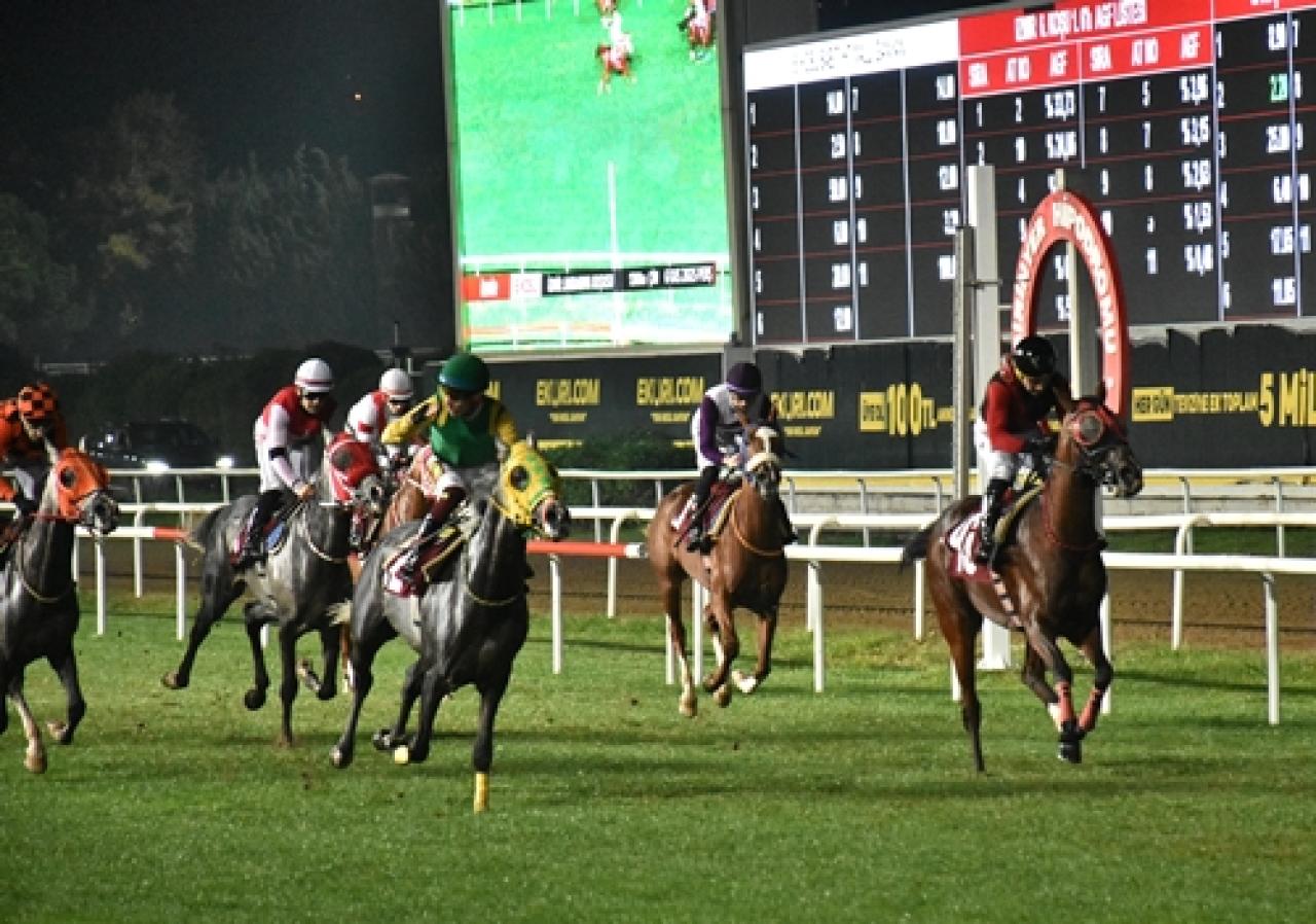 İzmir Jandarma Koşusu’nda kazanan Rüzgar Barış oldu