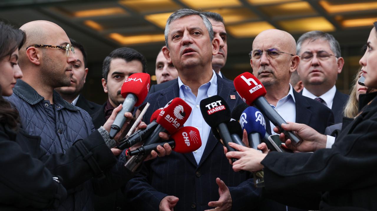 CHP Lideri Özgür Özel: “Bu Meclis’e Lise Öğrencileri Emanet Edilmiş Ve O Emanete Böyle Bir Hıyanetle Yaklaşılmış”