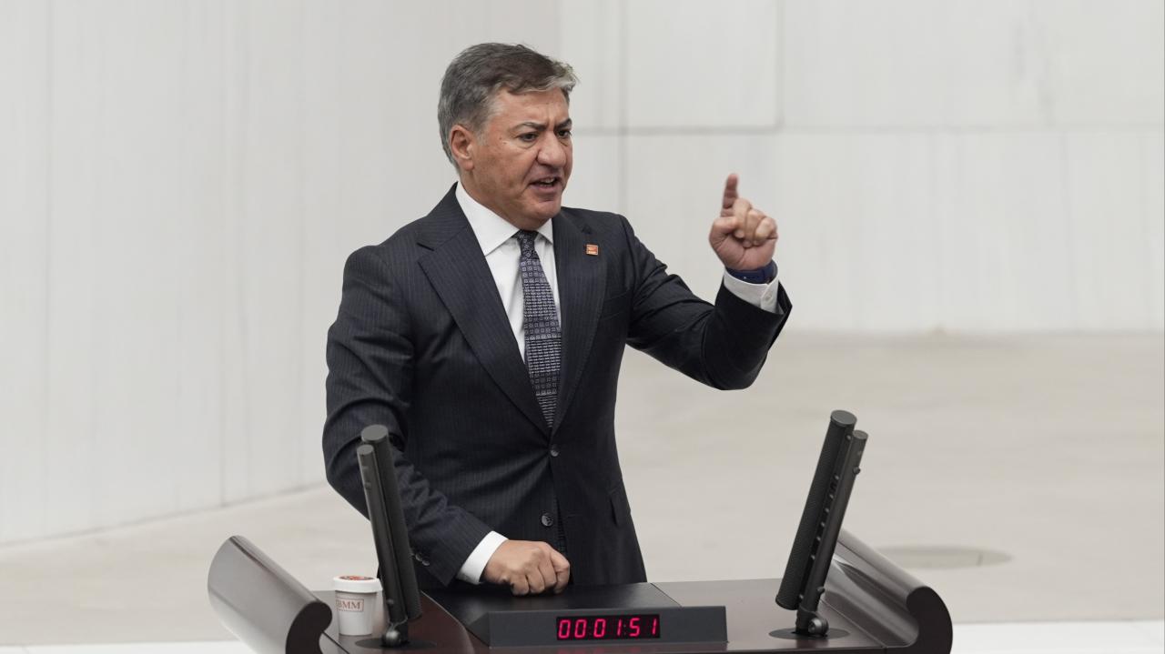 Murat Emir: “Rakamlarla Yoksulluğu Gizleyen Bütçe, Enflasyonla Şişirilmiş Sahte Büyüme: Lord Of The Numbers”