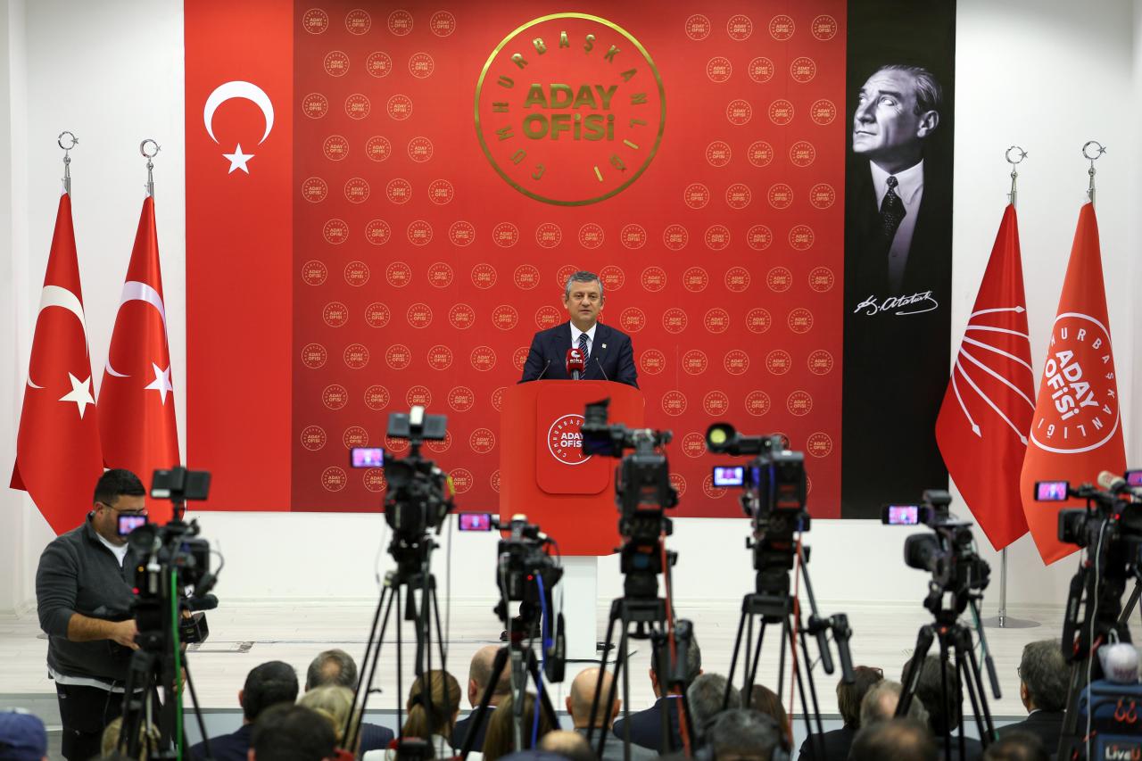 CHP Genel Başkanı Özgür Özel: “Cumhurbaşkanlığı Aday Ofisimizin Temel Gündemi, Ekonomik ve Sosyal Krizdir”