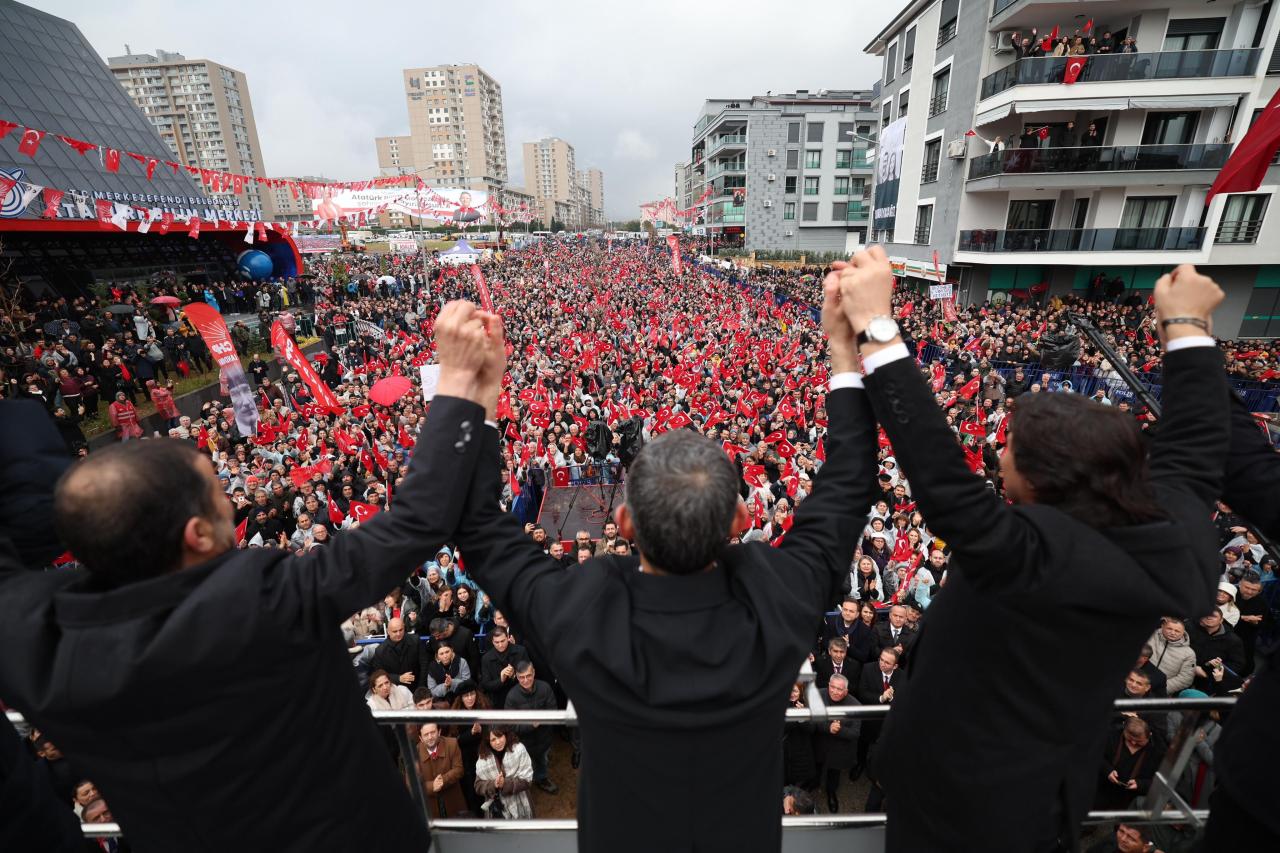CHP Lideri Özgür Özel: “Yoksulu Görmeyip Zengini Kayıran AK Parti’nin Kara Düzenini Yıkacağız”