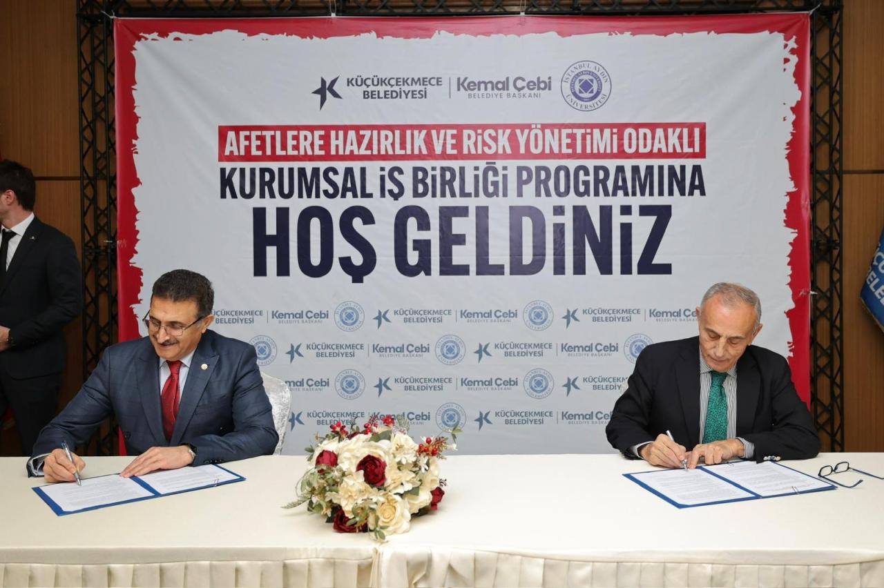 ‘AFETLERE HAZIRLIK VE RİSK YÖNETİMİ ODAKLI KURUMSAL İŞ BİRLİĞİ’ PROTOKOLÜ İMZALANDI