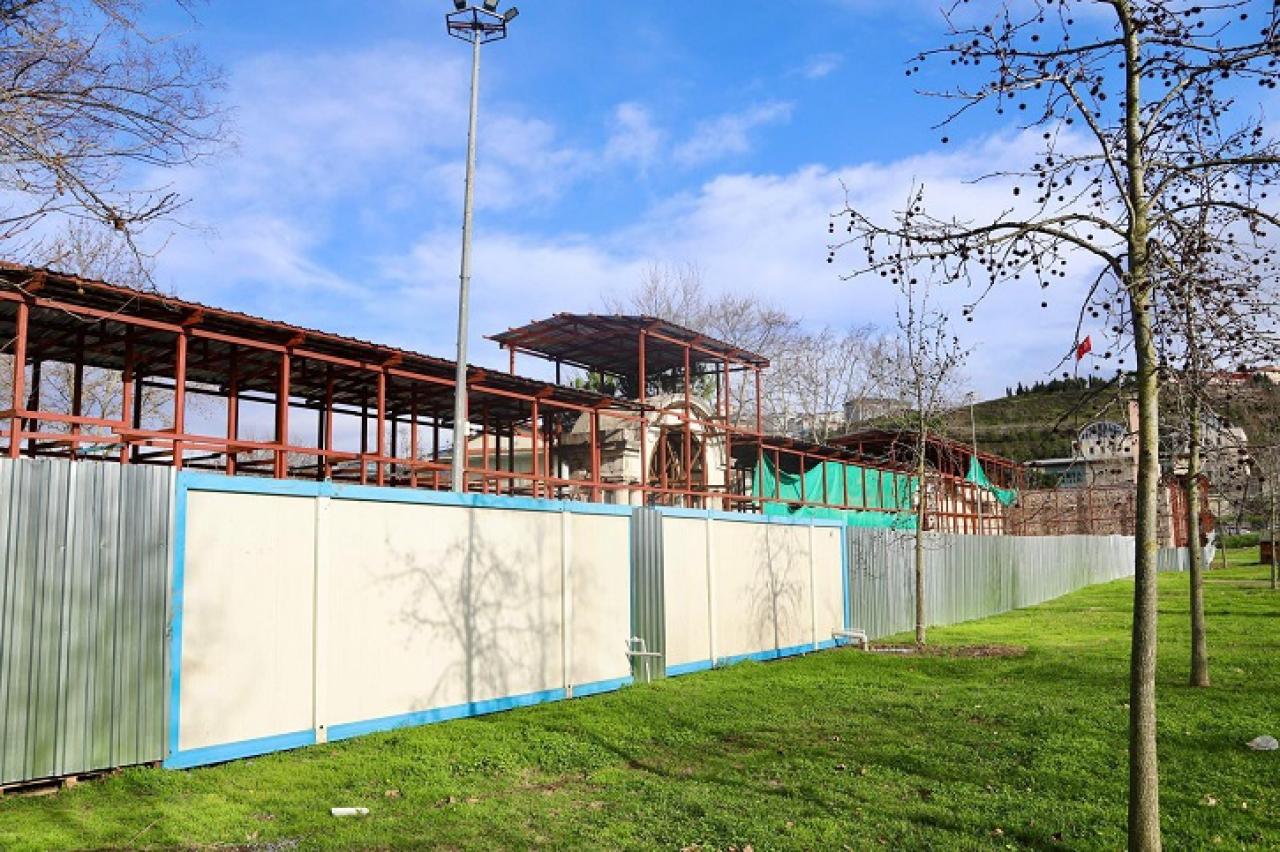 SADABAD SARAYI’NDA RESTORASYON ÇALIŞMALARI TÜM HIZIYLA SÜRÜYOR