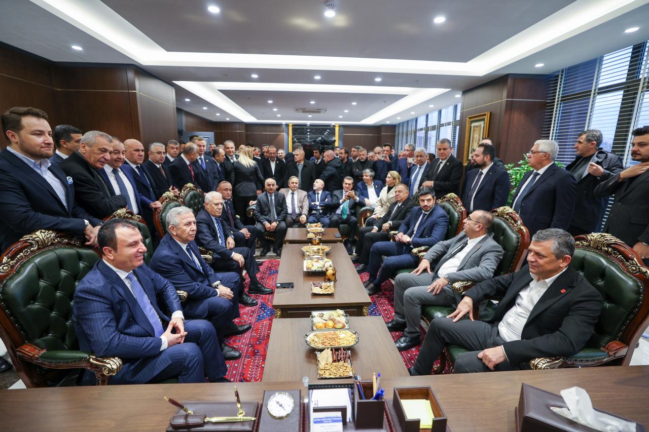 CHP Genel Başkanı Özgür Özel, Kahramanmaraş'ta STK Başkanları Toplantısına Katıldı