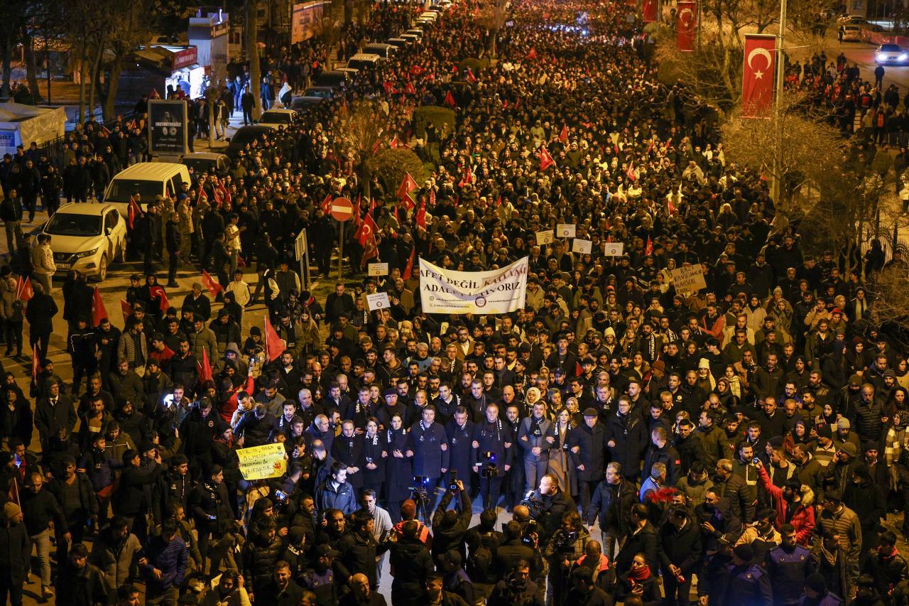 CHP Genel Başkanı Özgür Özel, 6 Şubat Depremlerinin 3’üncü Yıldönümünde Adıyaman’da...
