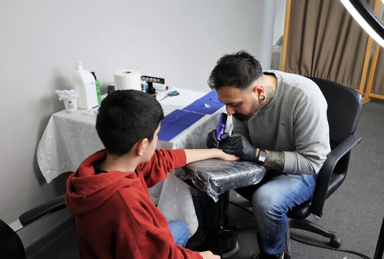 ÖZEL BİREYLER İÇİN SEVGİ İZİ DESTEĞİ