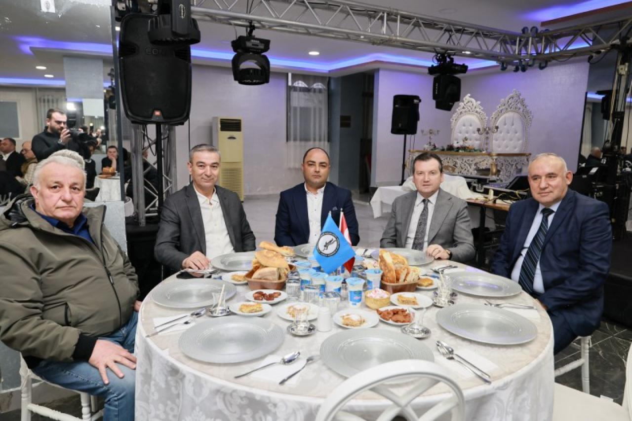 Başkan Balcıoğlu, iftar programında vatandaşlarla aynı sofrada buluştu