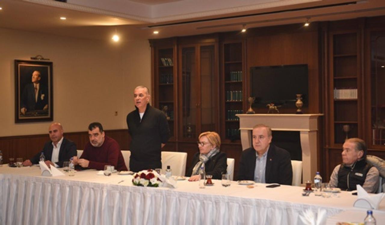 Yönetim Kurulumuz ve Apranti Eğitim Merkezimiz iftarda buluştu