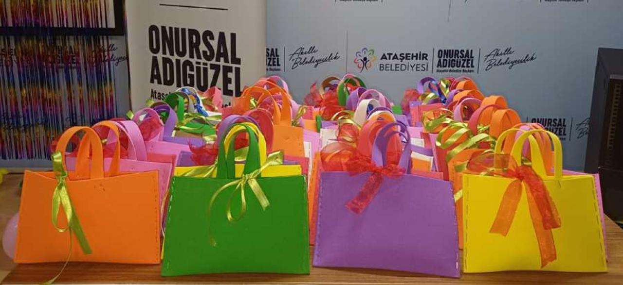 ARA TATİLDE EĞLENCELİ ATÖLYELER DÜZENLEDİ