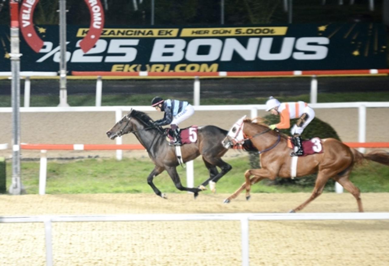 Günen Ökten Koşusu'nu Statue Of Liberty kazandı