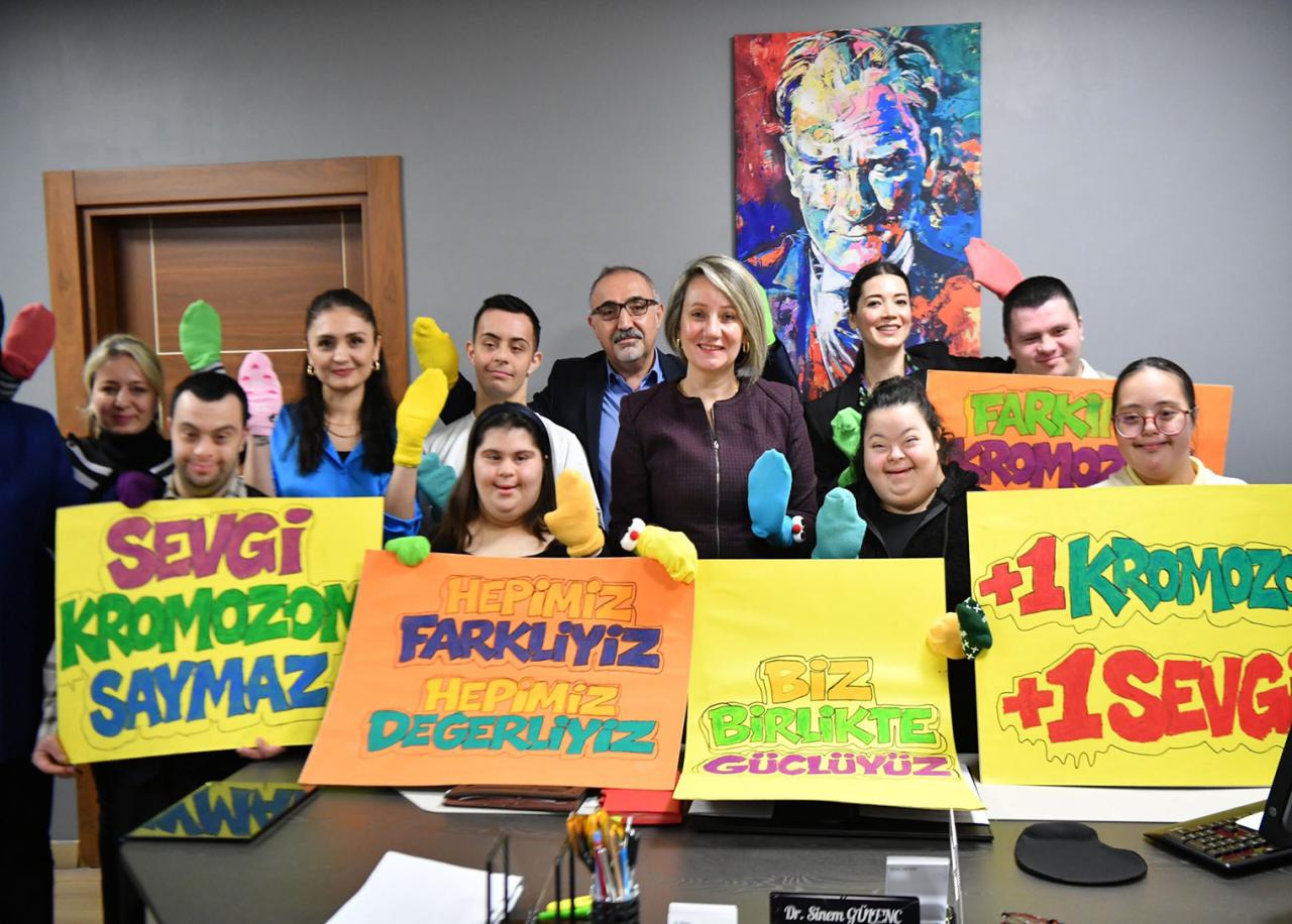 Tuzla Belediyesi Down sendromlu bireyleri ağırladı