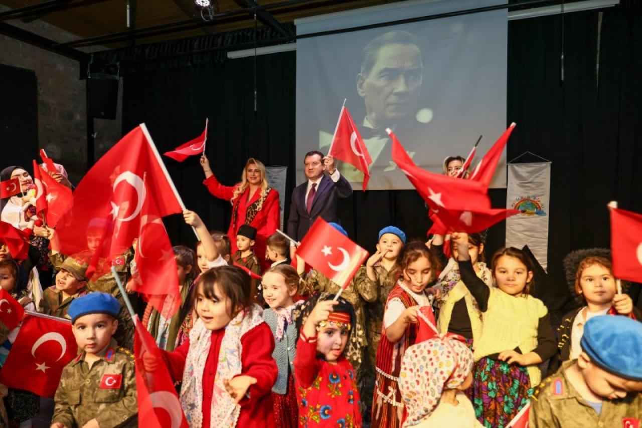 Başkan Balcıoğlu: Evlatlarımızın tarih bilinciyle yetiştiğini görmek bizler için en büyük umut kaynağıdır