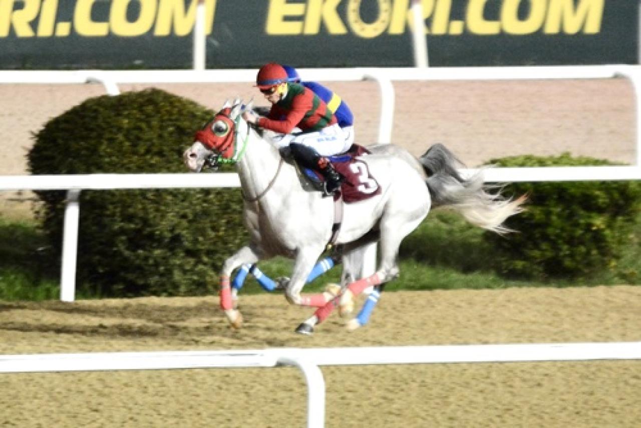 Tünkut Aksungur Koşusu’nu Gürbüz Tay pist rekoru kırarak kazandı