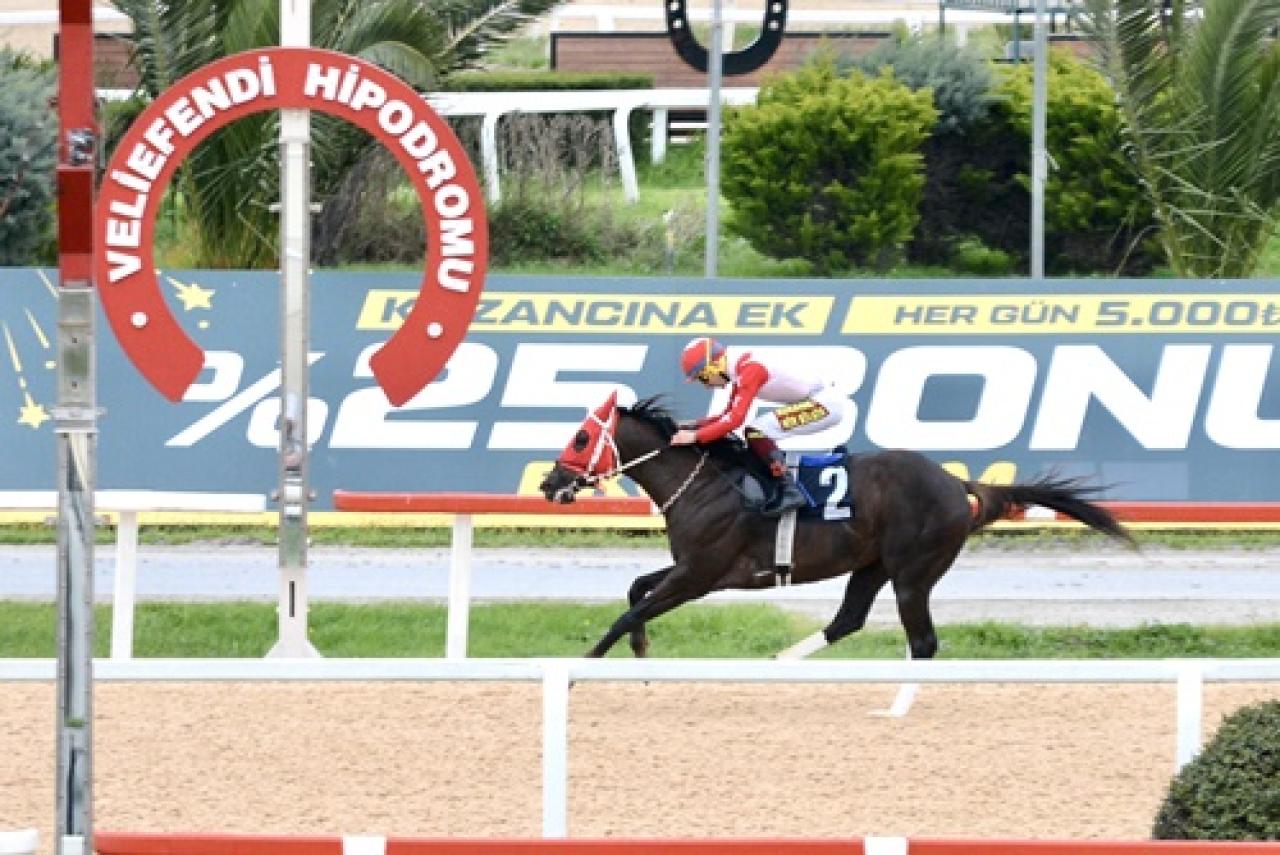 Otizm Farkındalık Günü Koşusu'nu Star Ahlas kazandı