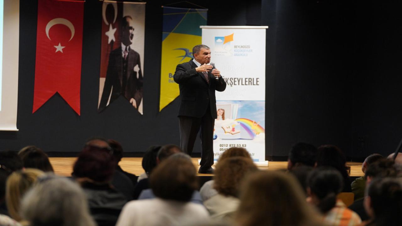 DÖKMEN’DEN AİLE İÇİ İLETİŞİME DAİR ÖNEMLİ MESAJLAR