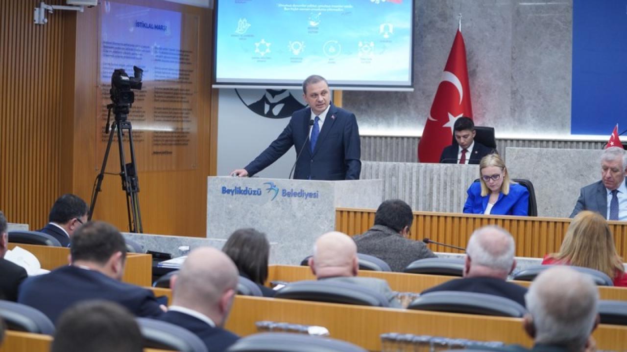 BEYLİKDÜZÜ BELEDİYESİ’NİN 2025 YILI FAALİYET RAPORU KAMUOYU İLE PAYLAŞILDI