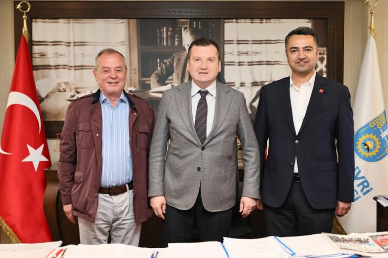 Başkan Balcıoğlu, ziyaretleri kabul etti