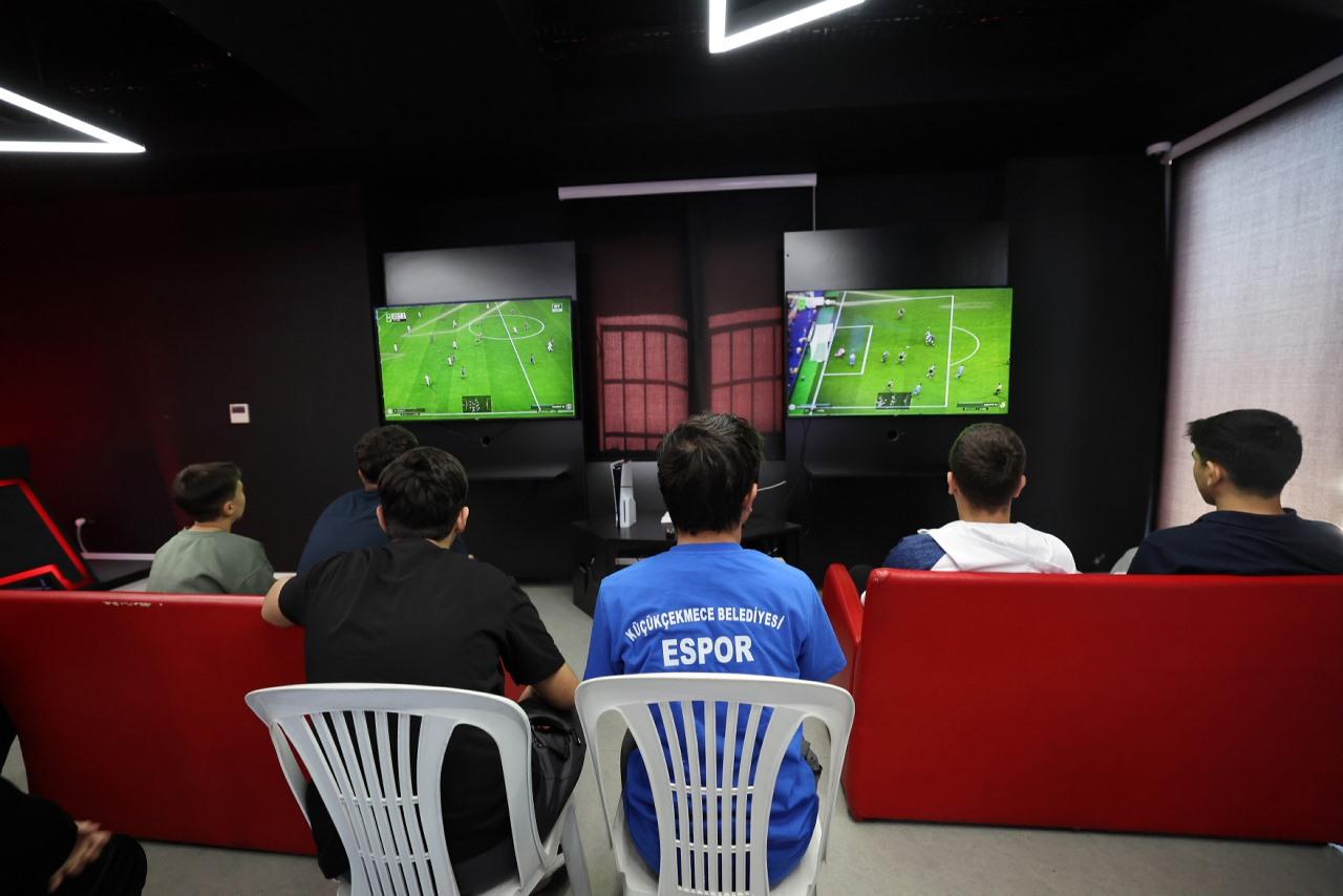 23 NİSAN’A ÖZEL FC26 PLAYSTATİON TURNUVASI DÜZENLENDİ