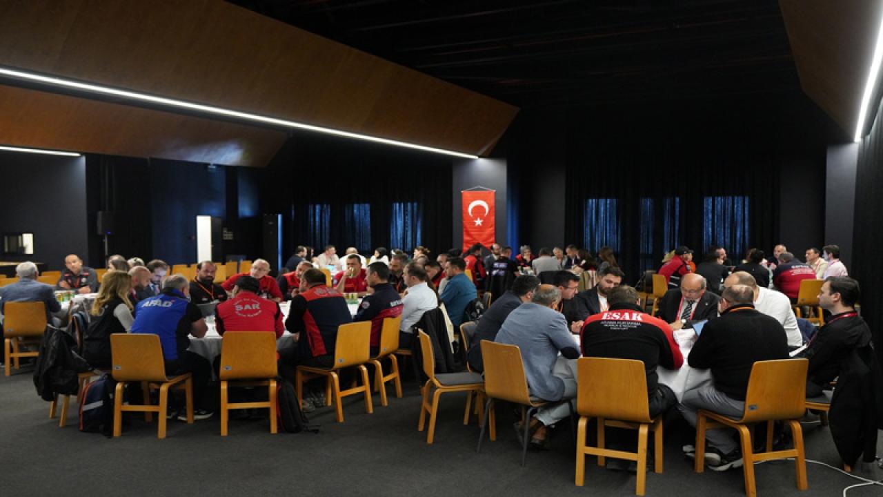 DEPREMİN TÜM BOYUTLARI BEYLİKDÜZÜ’NDE MASAYA YATIRILDI