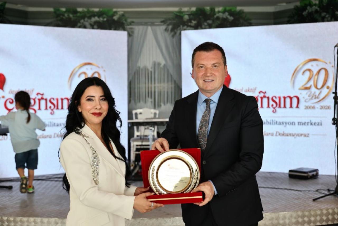 Başkan Balcıoğlu, Özel Aktif Çağrışım Özel Eğitim ve Rehabilitasyon yıl dönümü etkinliğine katıldı