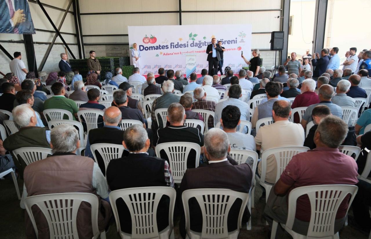 Büyükşehir’den Aladağ Üreticisine 400 Bin Domates Fidesi…