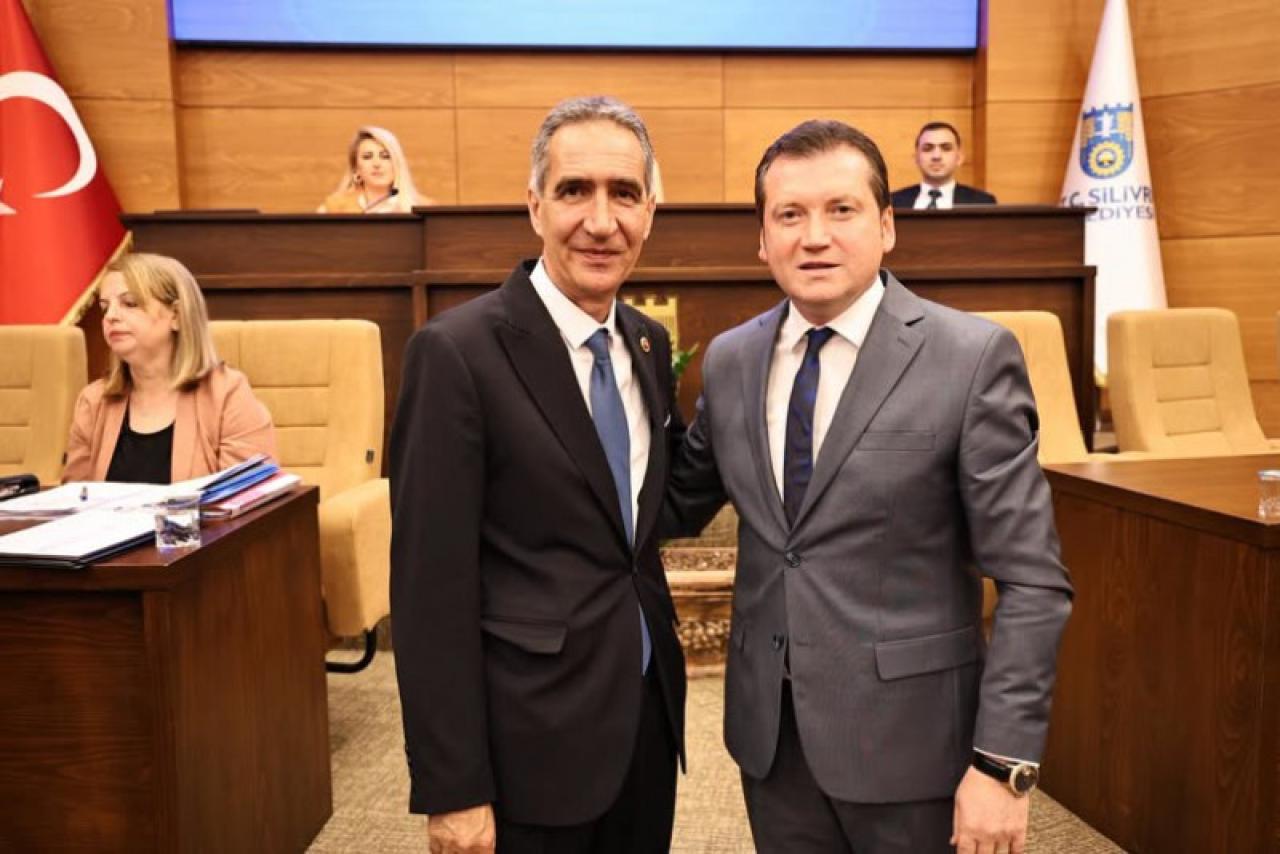 Bora Balcıoğlu’dan Yalçın Ekici’ye tebrik