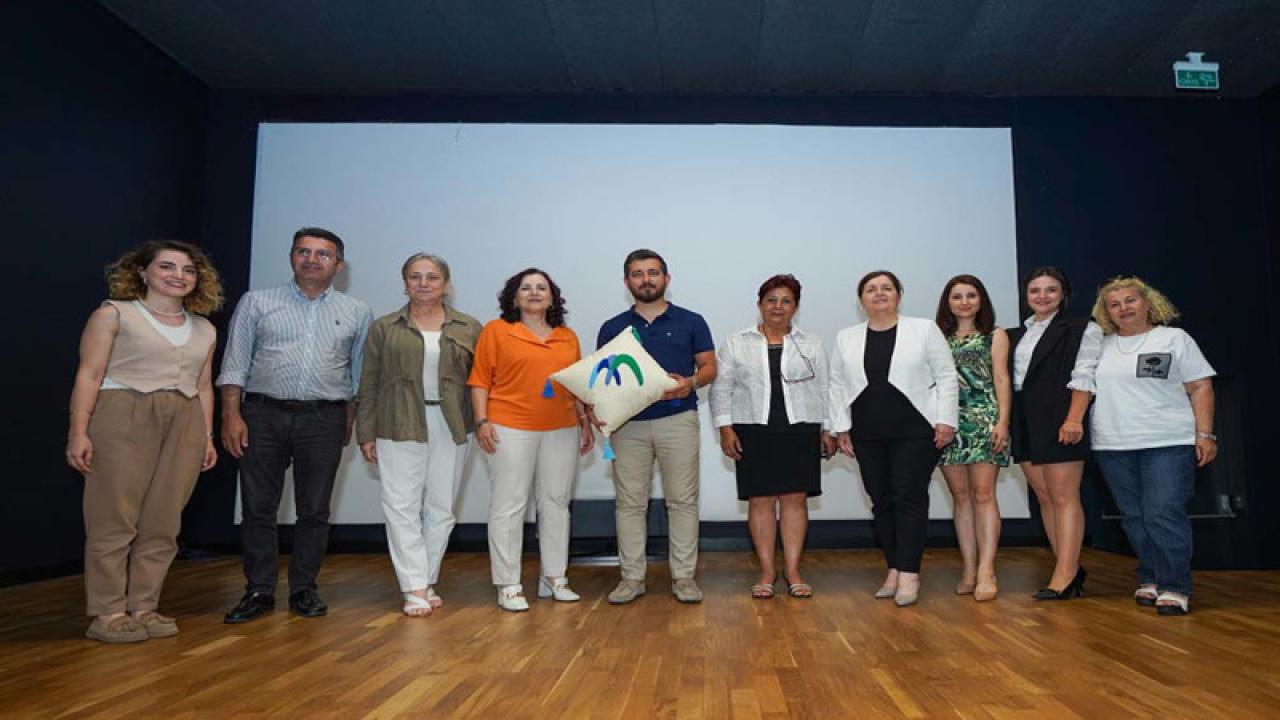 EKRAN BAĞIMLILIĞINA KARŞI FARKINDALIK SEMİNERİ