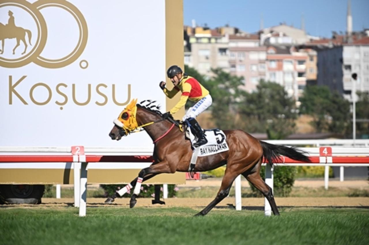 100. Gazi Koşusu'nda zafere uzanan Bay Nalçakan oldu