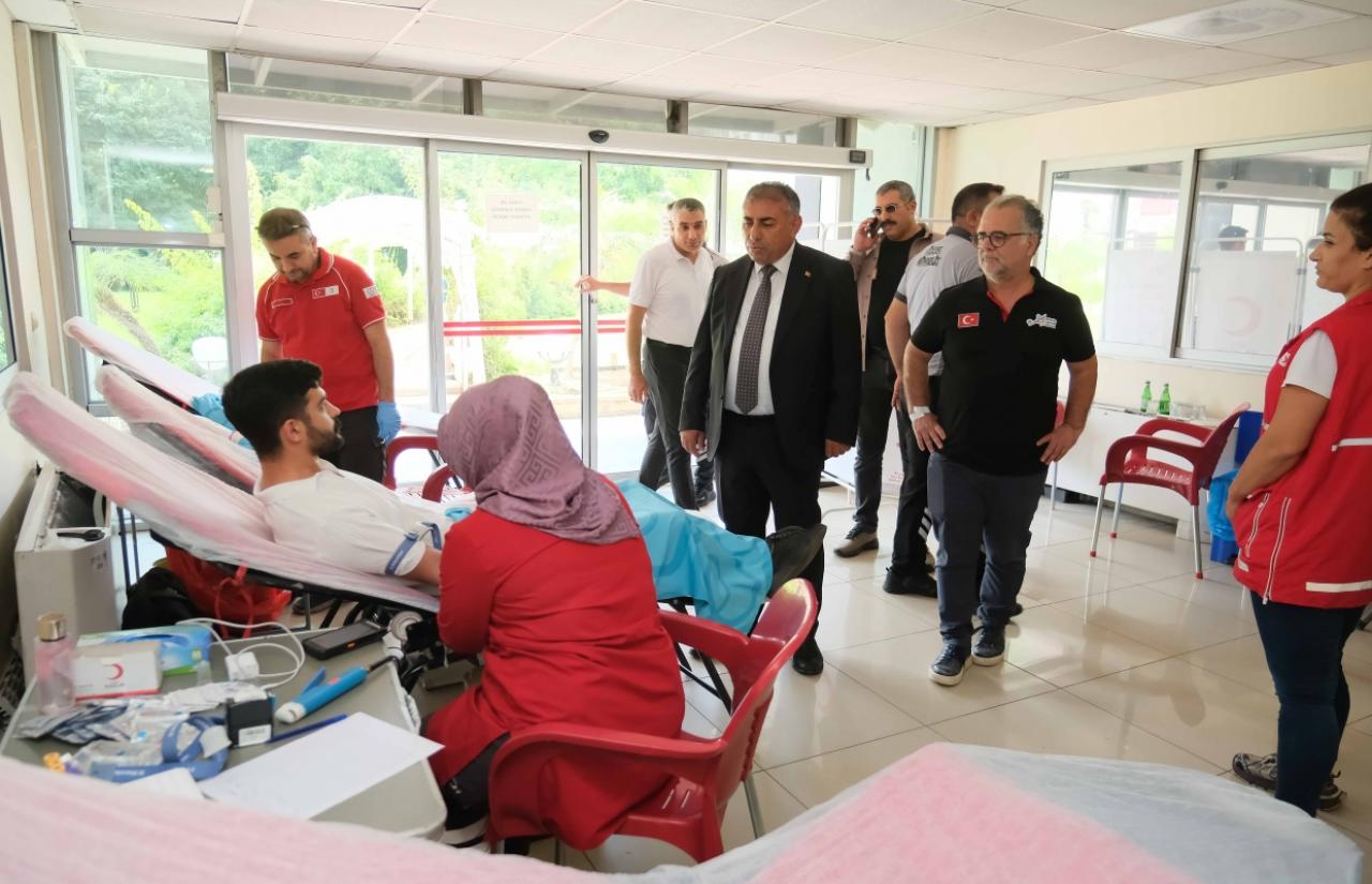 Bir Kan Bağışlayarak Ömrünüze Ömür Ekleyin