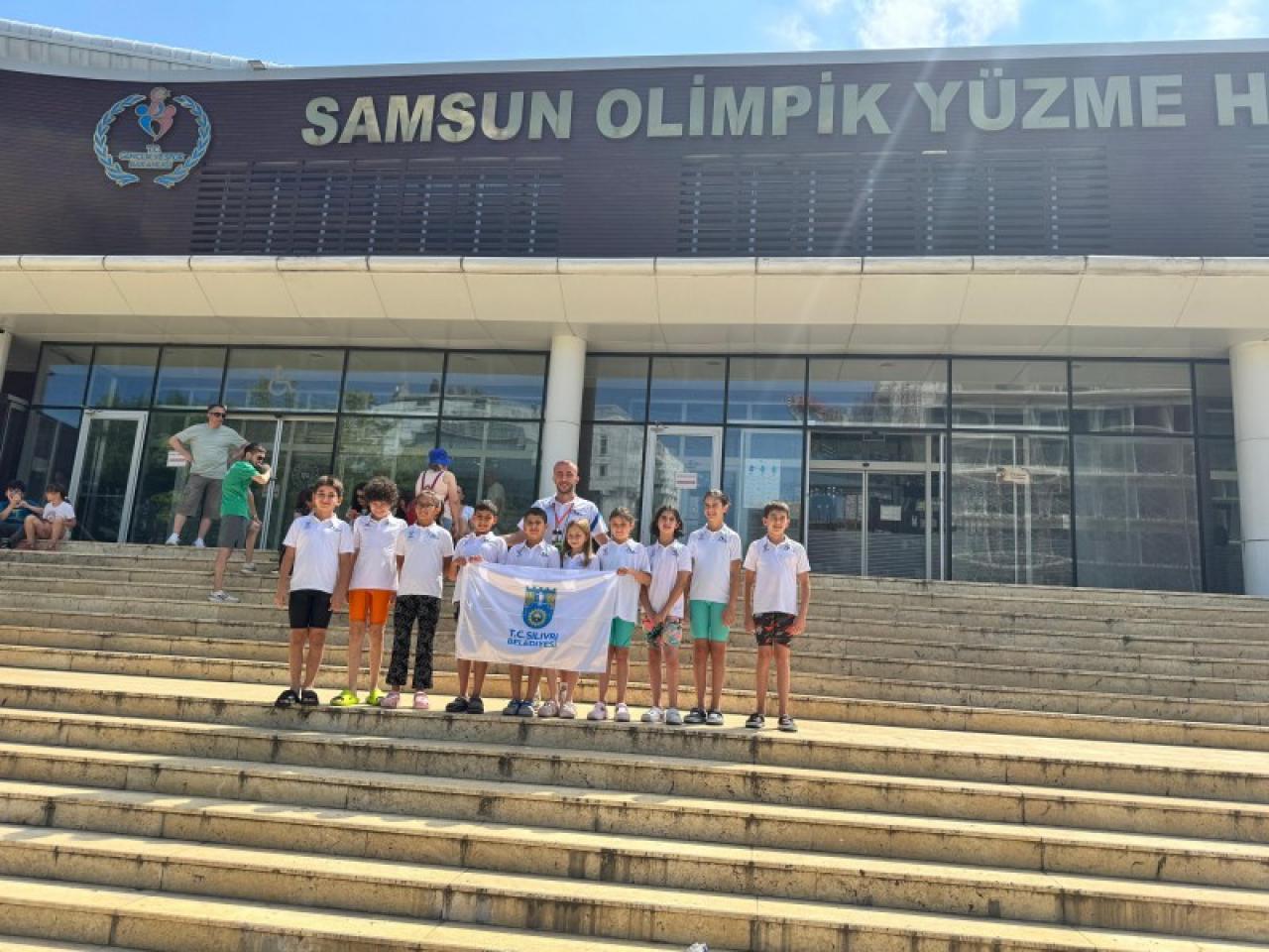 Silivri Belediyesi Spor Kulübü Yüzme Takımı, Ulusal Gelişim Ligi'nden Derecelerle Döndü