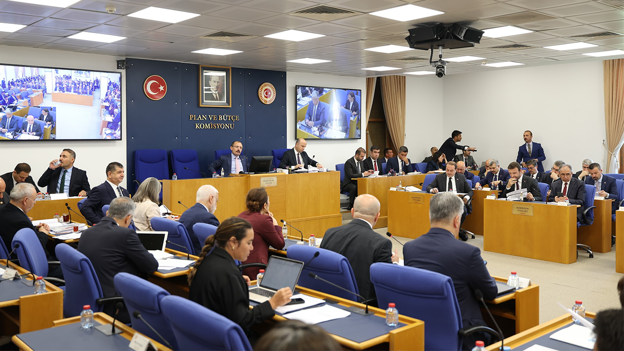En düşük emekli aylığı 23 bin 552 liraya yükseliyor