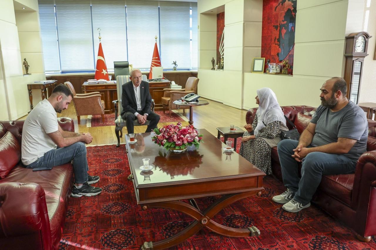 CHP Genel Başkanı Kemal Kılıçdaroğlu, Adalet Arayan Narin Güran'ın Ailesine Destek Sözü Verdi