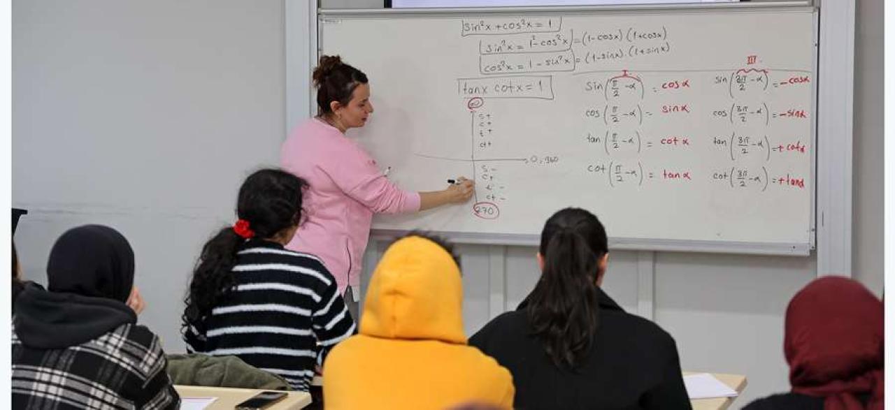 MEZUN ÖĞRENCİLER İÇİN KAYITLAR SÜRÜYOR