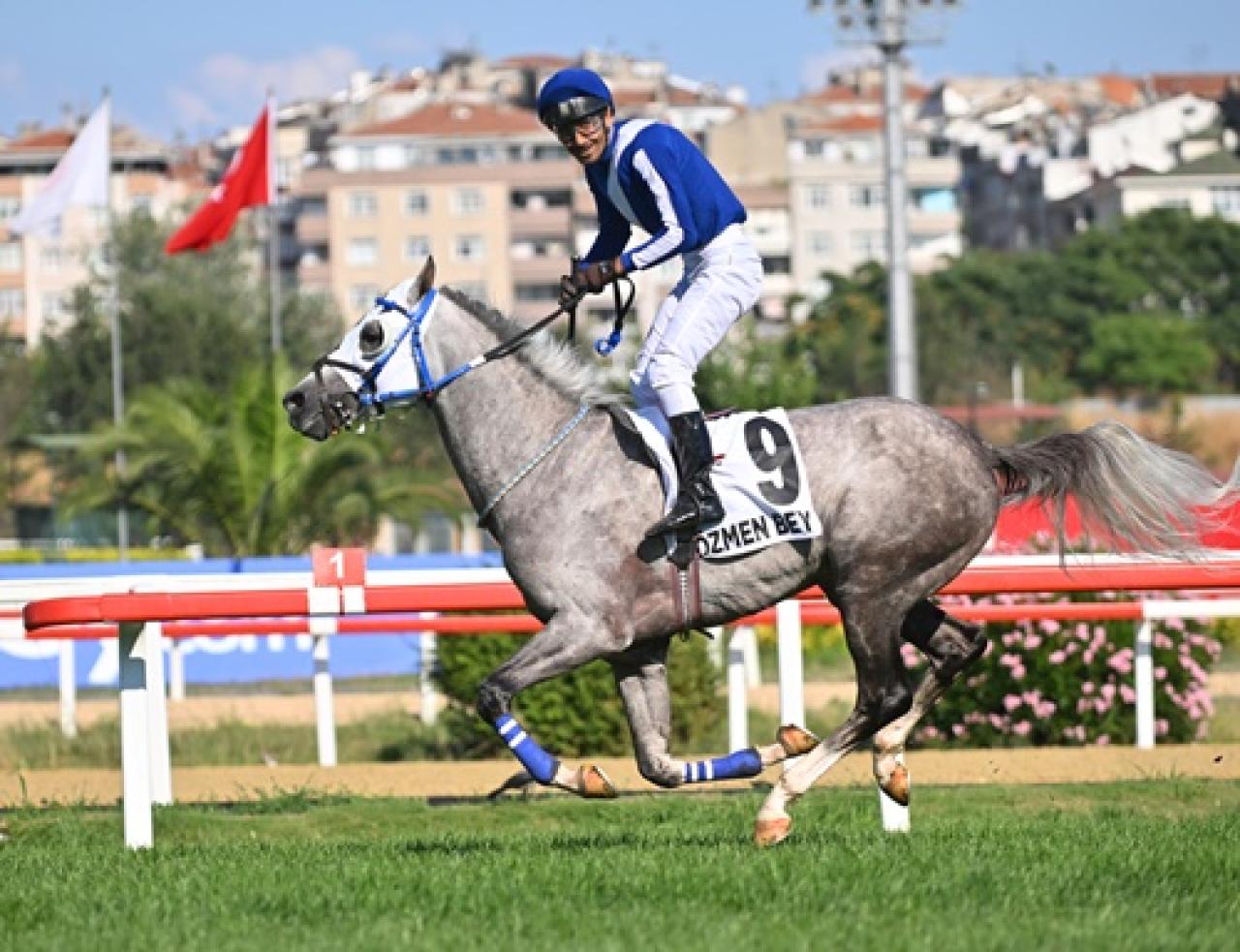 Niğbolu Koşusu'nda zafere Özmen Bey ulaştı