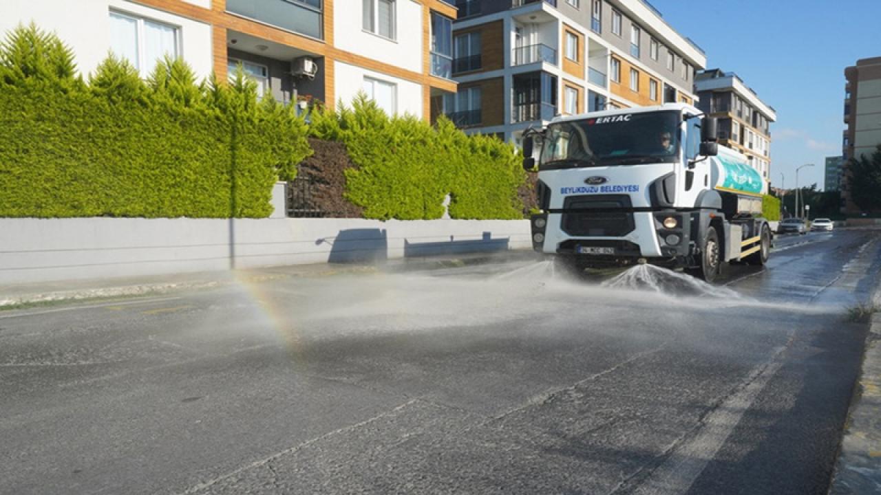 BEYLİKDÜZÜ’NÜN TÜM MAHALLELERİNDE KAPSAMLI TEMİZLİK ÇALIŞMASI